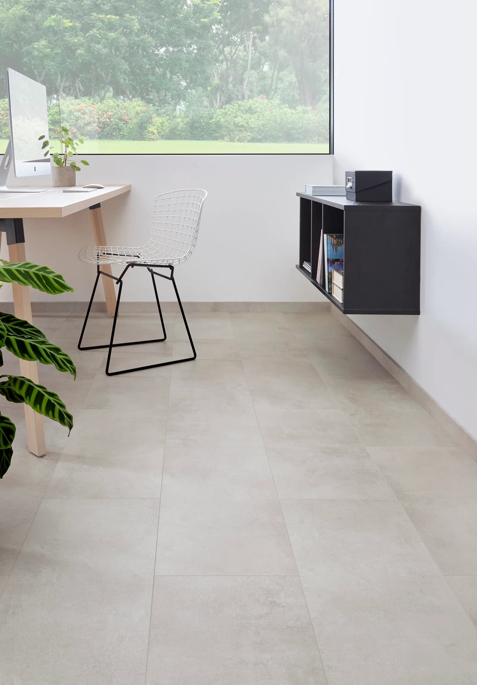 Minerálna vinylová podlaha COREtec PICO 0372 A s dekorom prírodného kameňa v interiéri