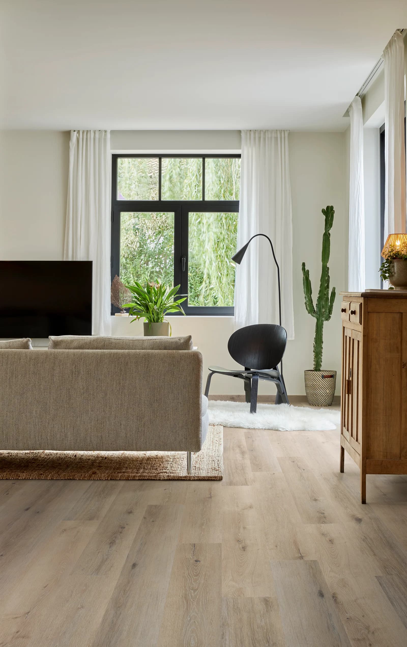 Vinylová podlaha COREtec Noble Oak 55 s odolnou 0,5 mm úžitkovou vrstvou v interiéri