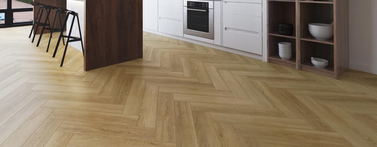 Firmfit Forest Oak Herringbone v interiéri