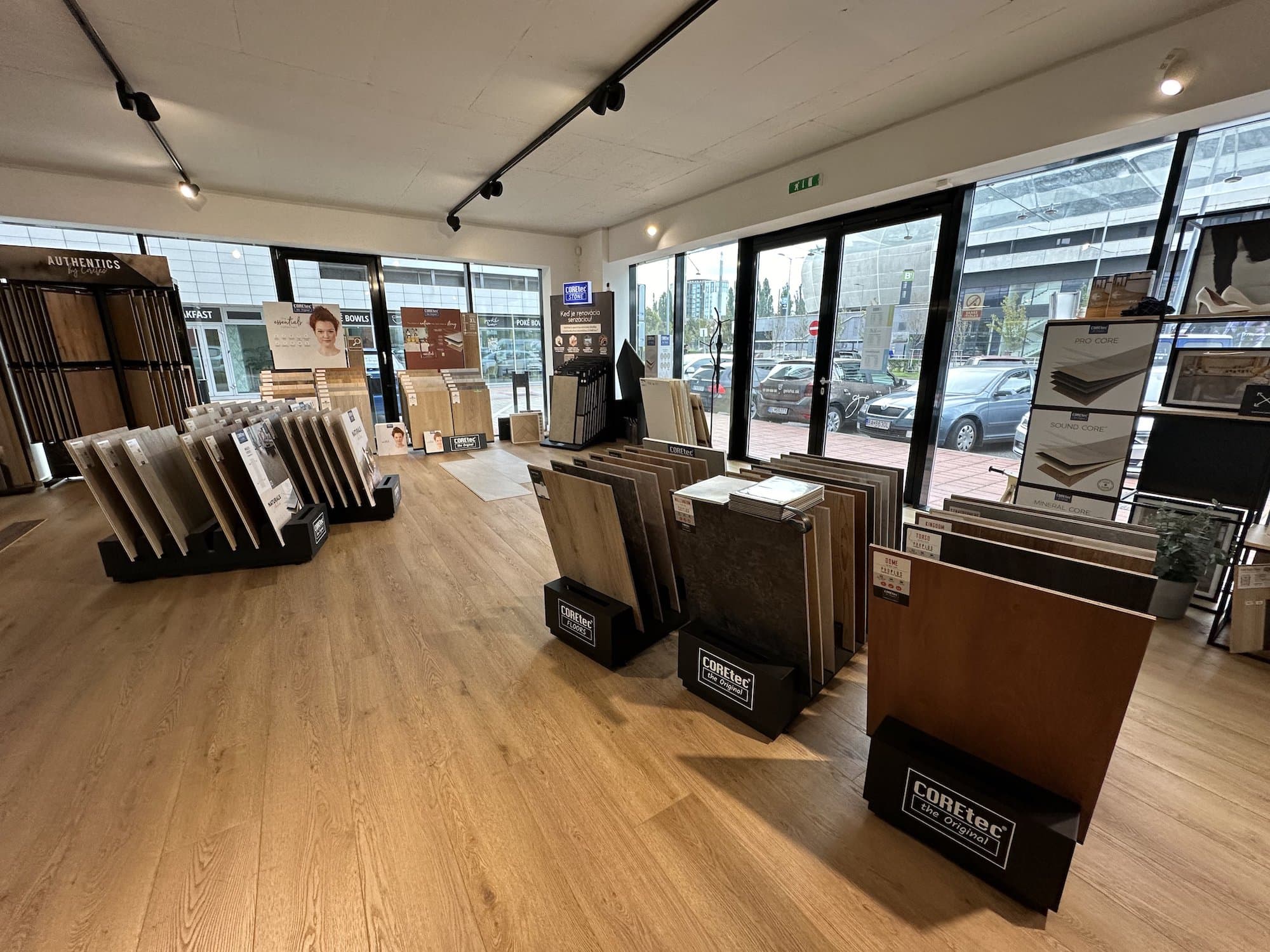 Showroom Kreatom, interiér 3